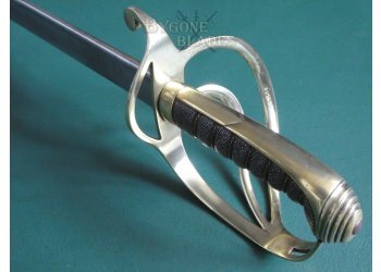 British 1821 Pattern Field Artillery Officers Sabre. Pipe Back. Quill Point #13