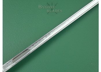 Edward VIII royal cypher blade