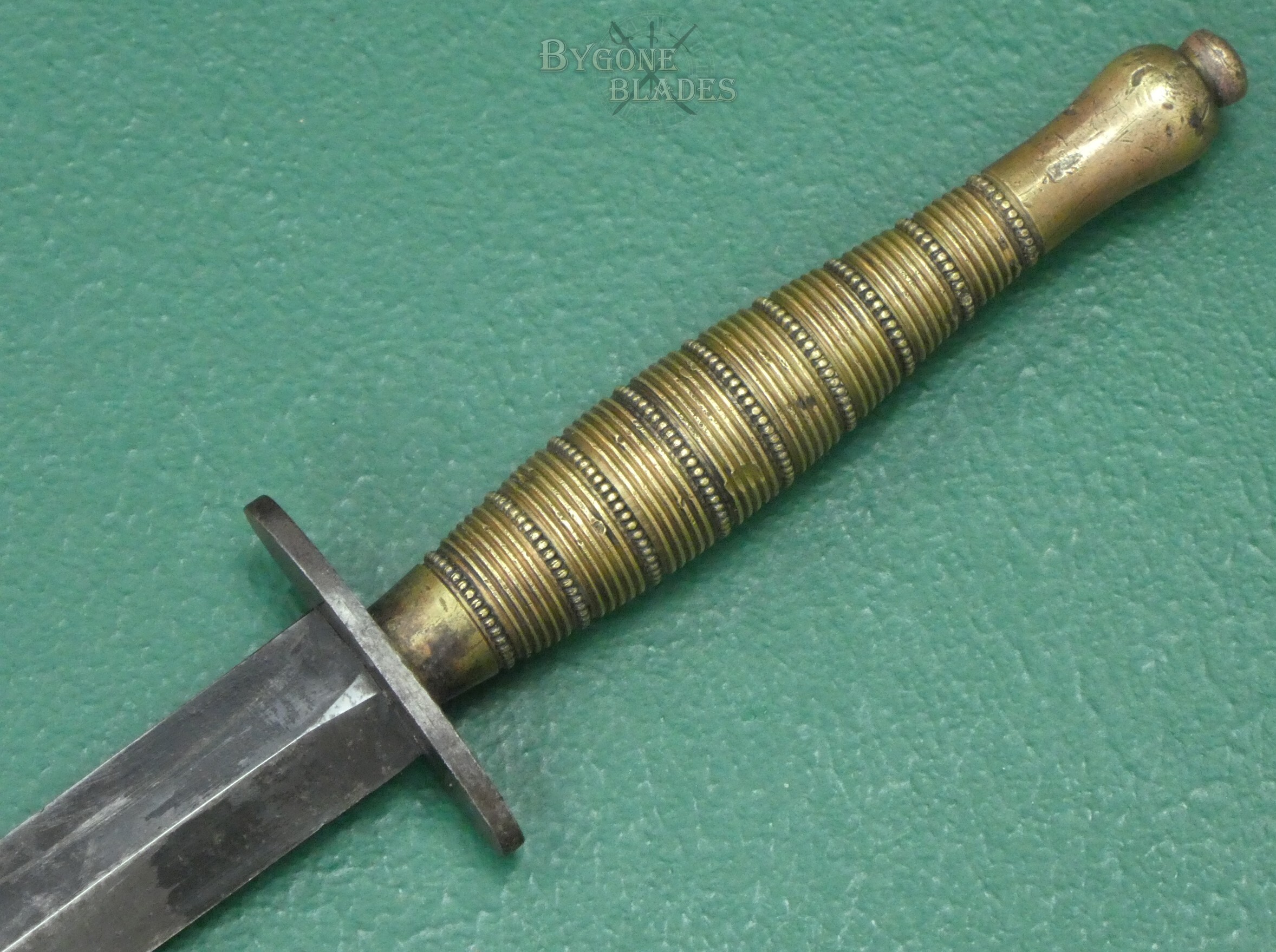 British Beaded &amp; Ribbed FS Commando Dagger. WW2. #2609007 #8
