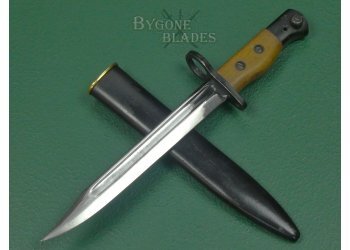 Sterling SMG bayonet