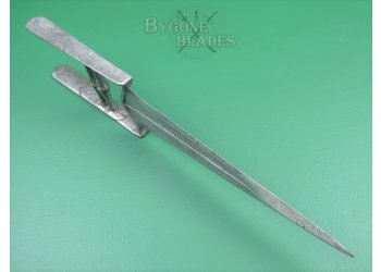 Indian 18th Century Katar Dagger. Armour Piercing Point #3