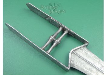 Indian 18th Century Katar Dagger. Armour Piercing Point #4