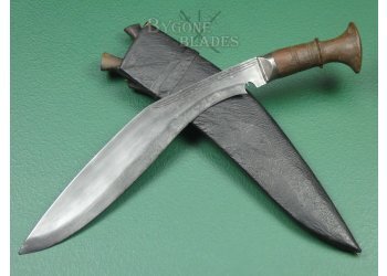 Kukri Knife